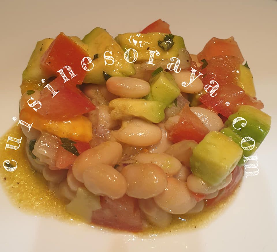 Salade d'haricots blancs et d'avocats