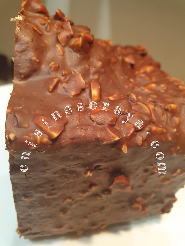 Cake marbré glaçage rocher