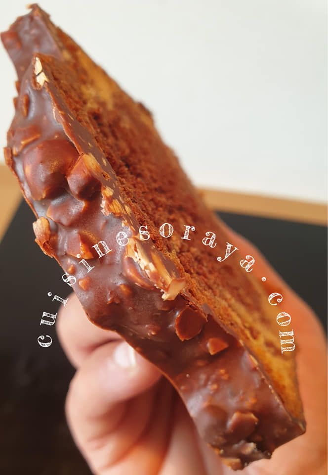Cake marbré glaçage rocher