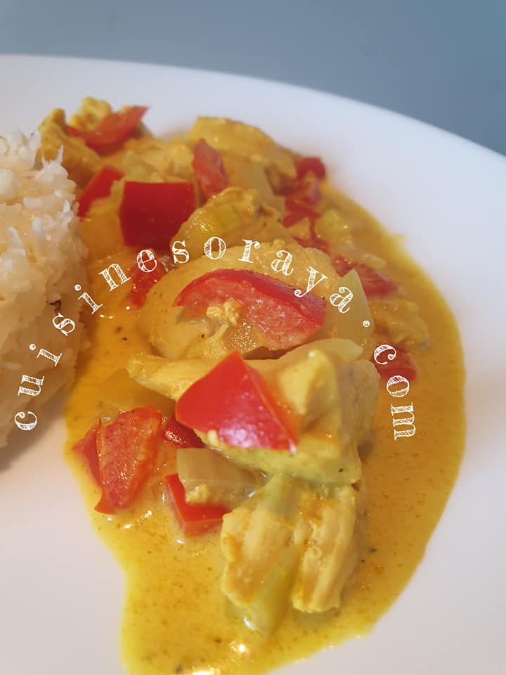 Servi avec le riz de chou fleur
