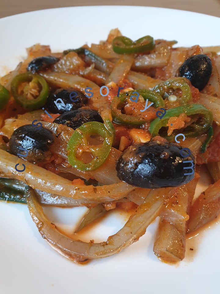 Spaghettis de côte blettes à l'italienne