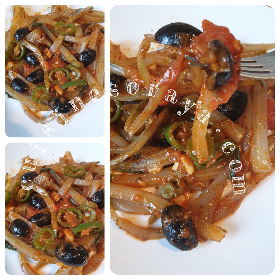 Spaghettis de côte blettes à l'italienne