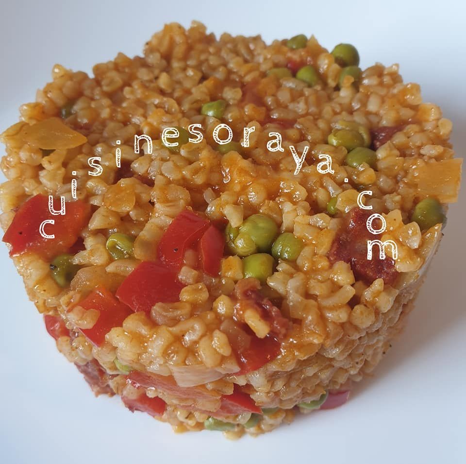 Boulgour aux poivrons, petits pois et chorizo