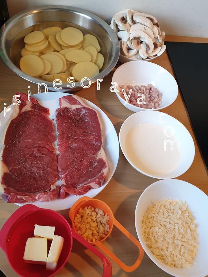 Faux filet sauce champignon, pomme de terre sautées au herbe et épinard à la crème