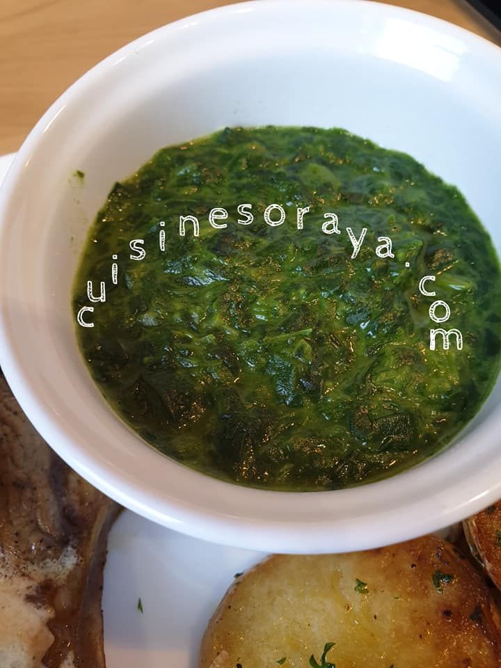 Faux filet sauce champignon, pomme de terre sautées au herbe et épinard à la crème