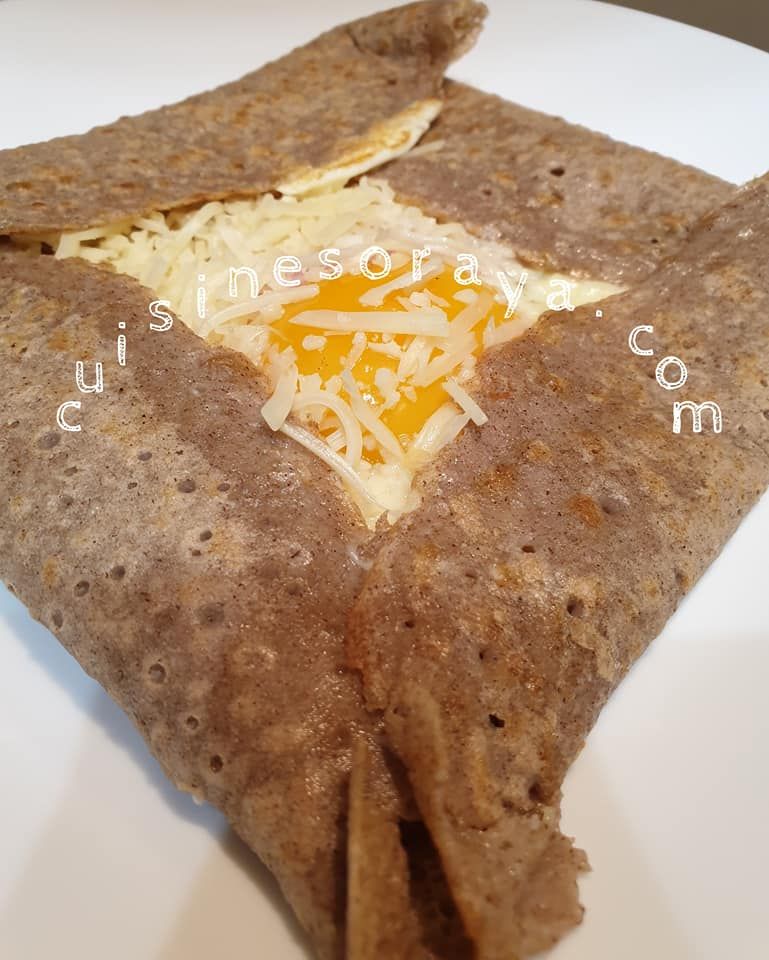 Galette de sarrasin poireau, dinde et chèvre ou à l'oeuf, dinde et fromage