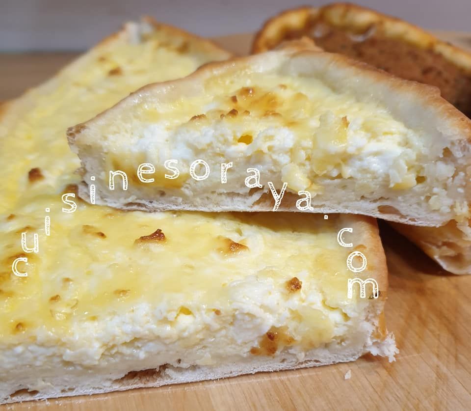 Pide Turque au kebab / Au fromage / A la viande de boeuf