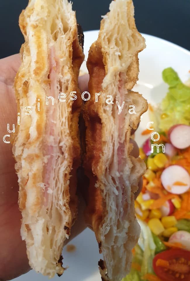 Croque feuilletée dinde fromage au gaufrier