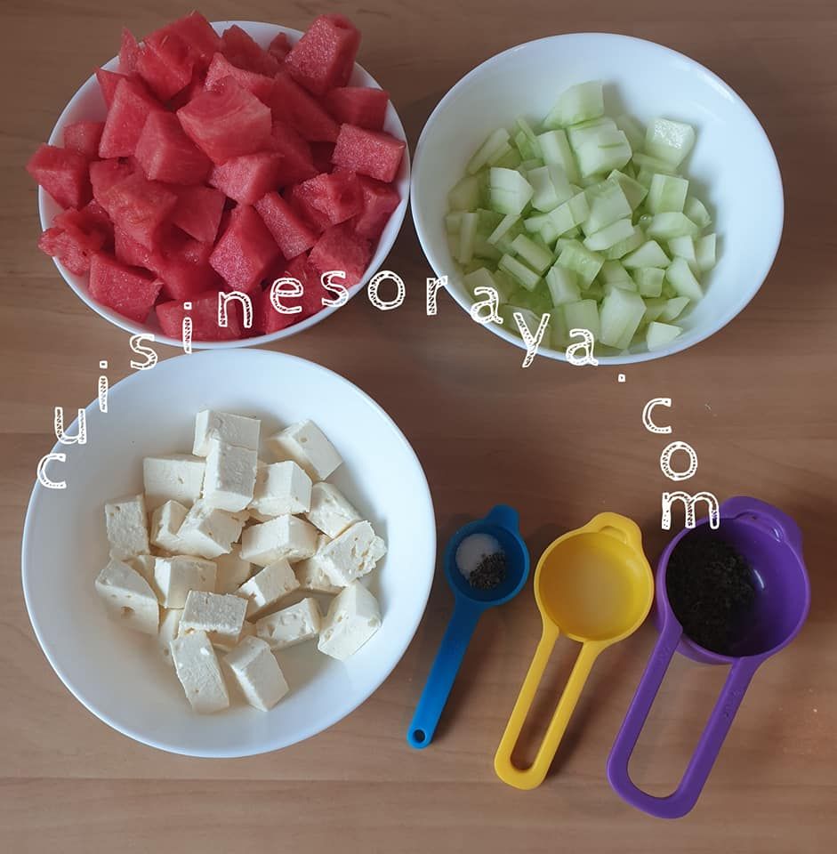 Salade de pastèque, concombre et feta