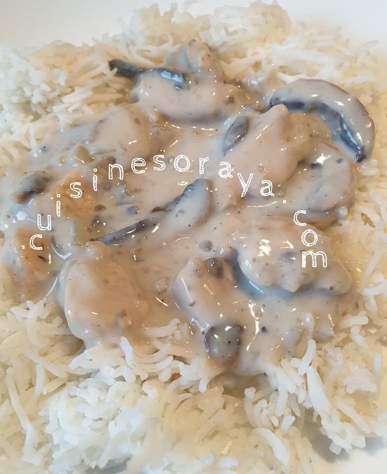 Poulet sauce crémeuse aux champignons