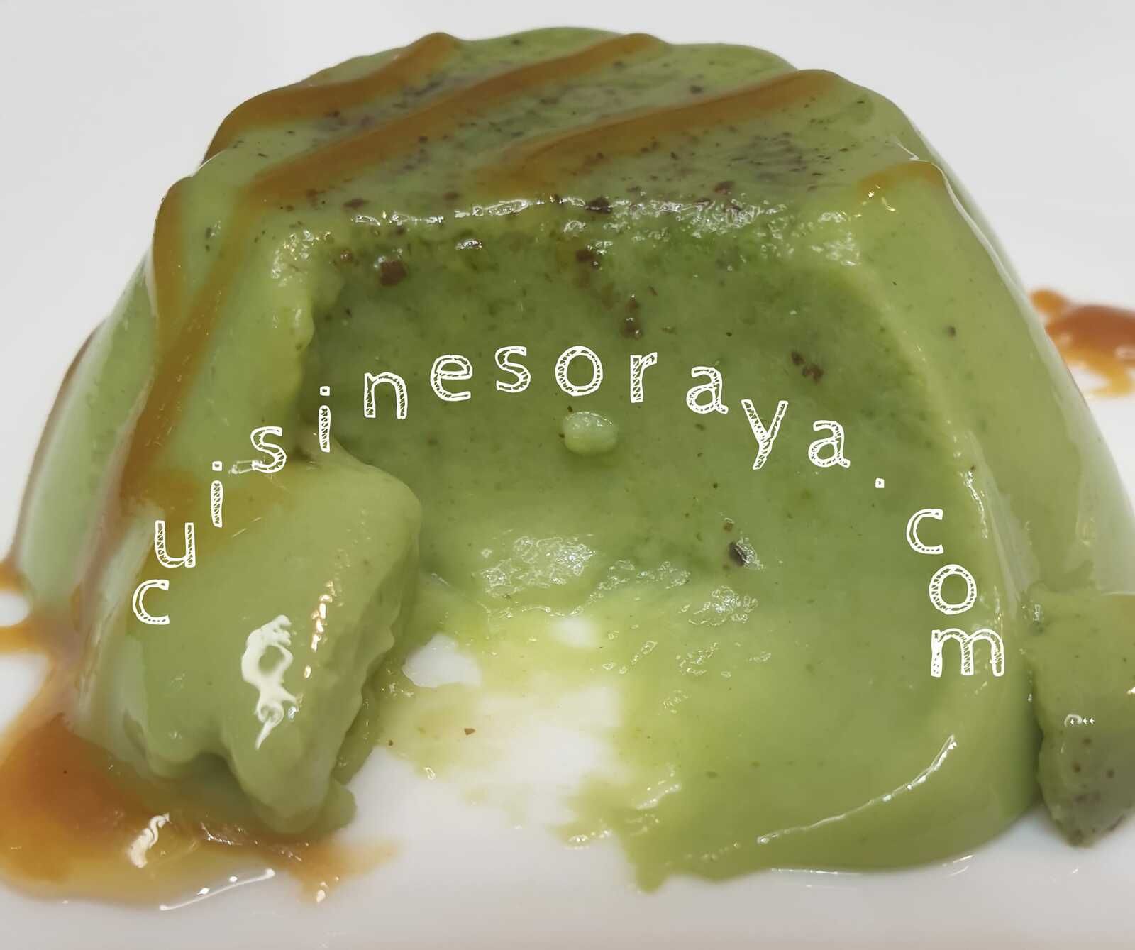 Panna cotta à la pistache