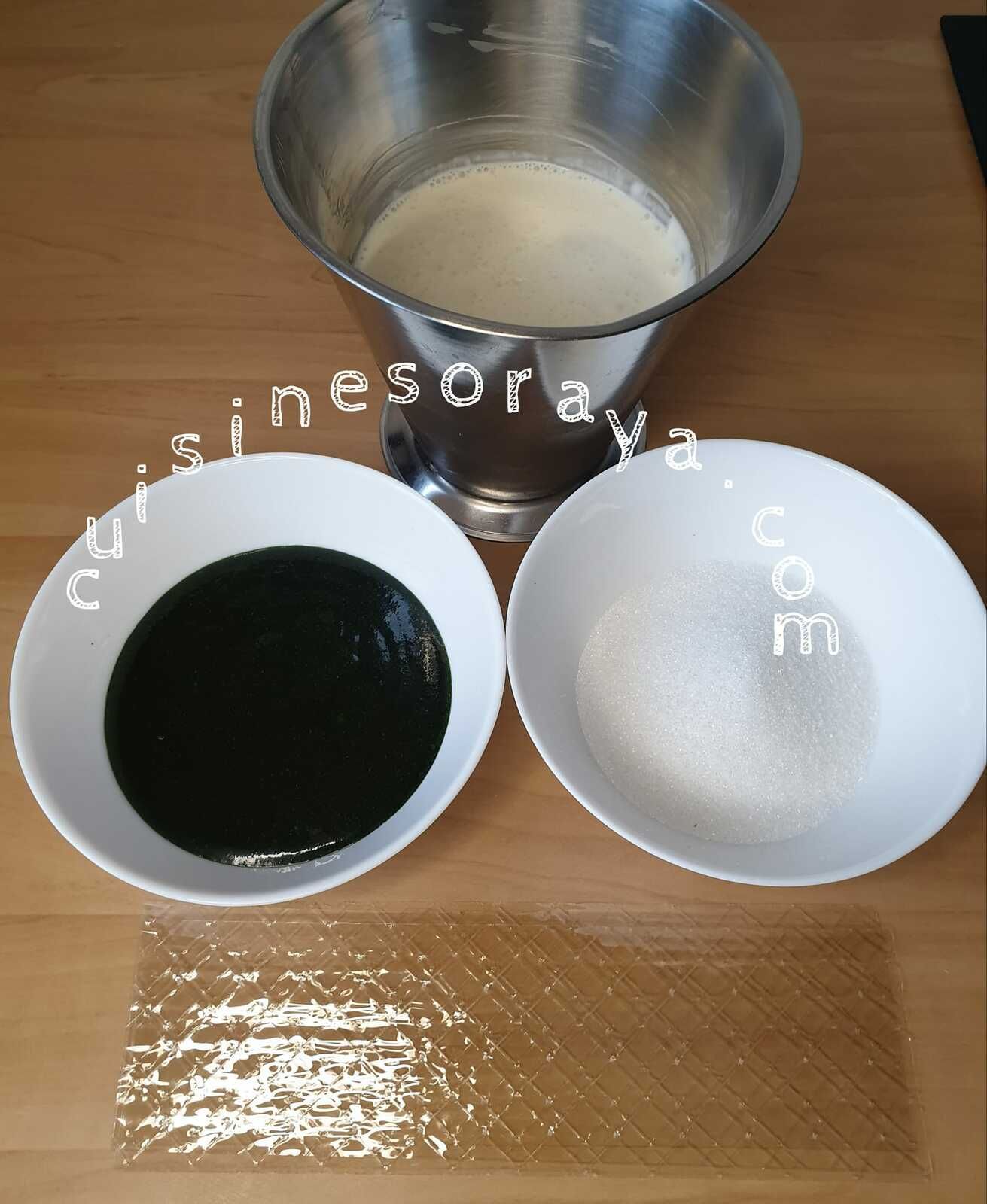 Panna cotta à la pistache