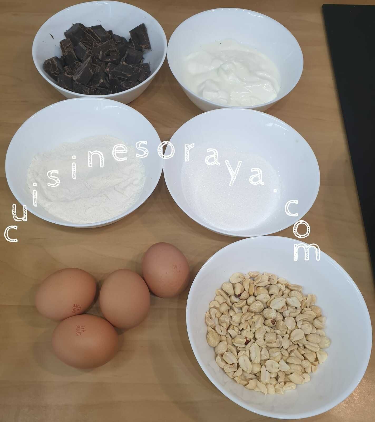 Brownie cacahuètes au fromage blanc (sans beurre)