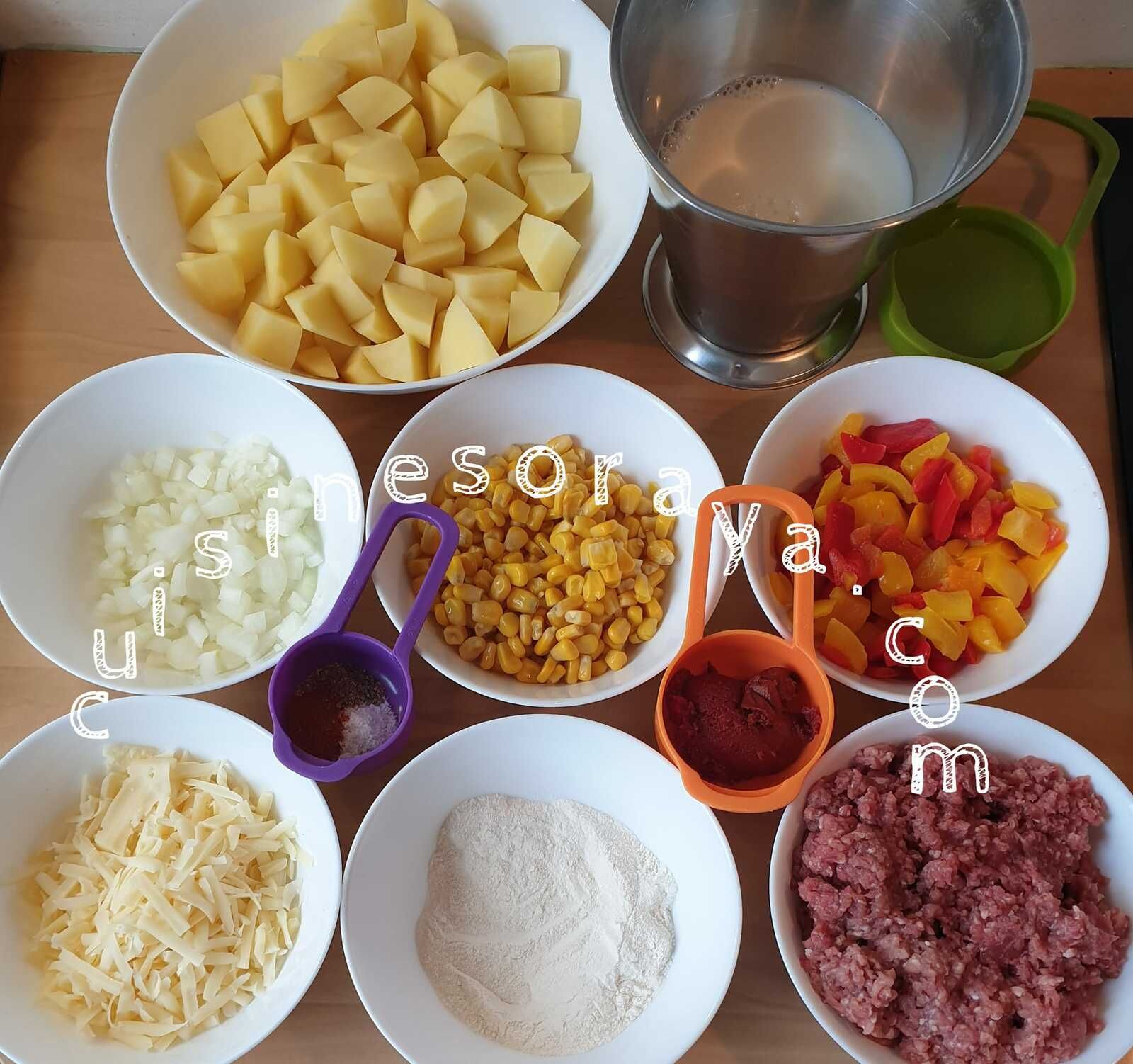 Gratin de pomme de terre, viande à la mexicaine