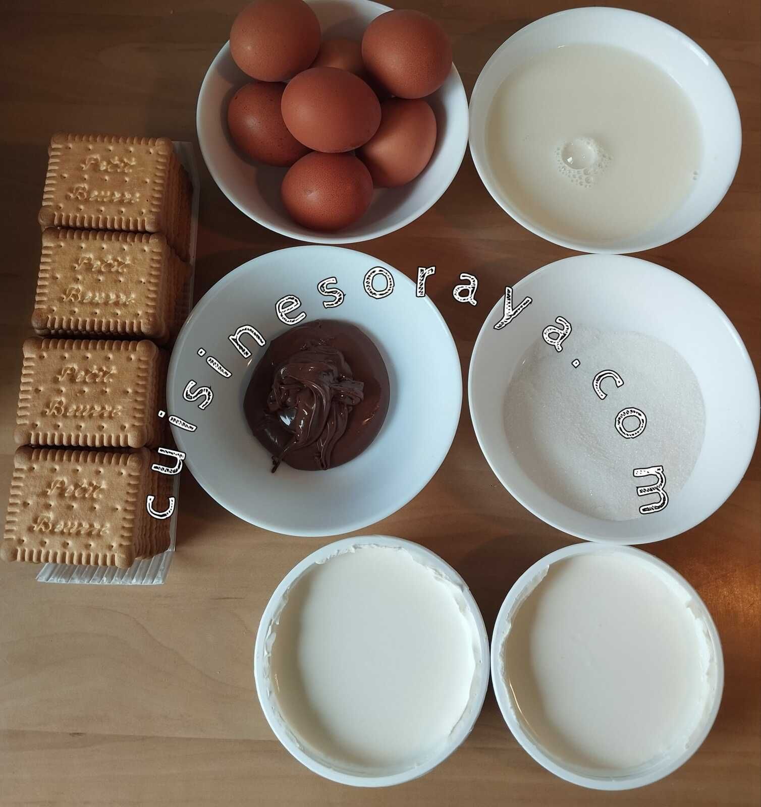 Tiramisu aux petits beurres et au chocolat