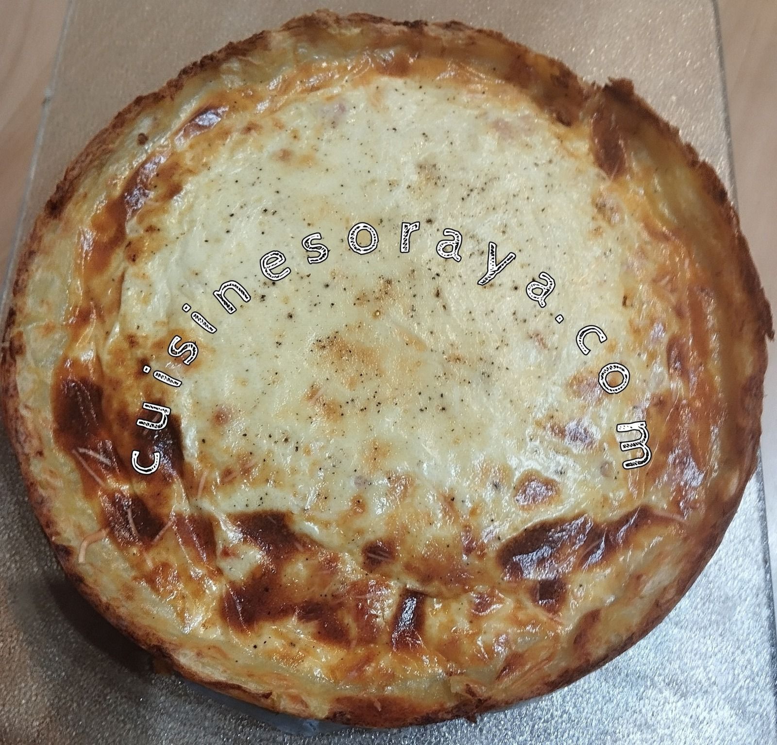 Quiche avec pâte aux pommes de terre