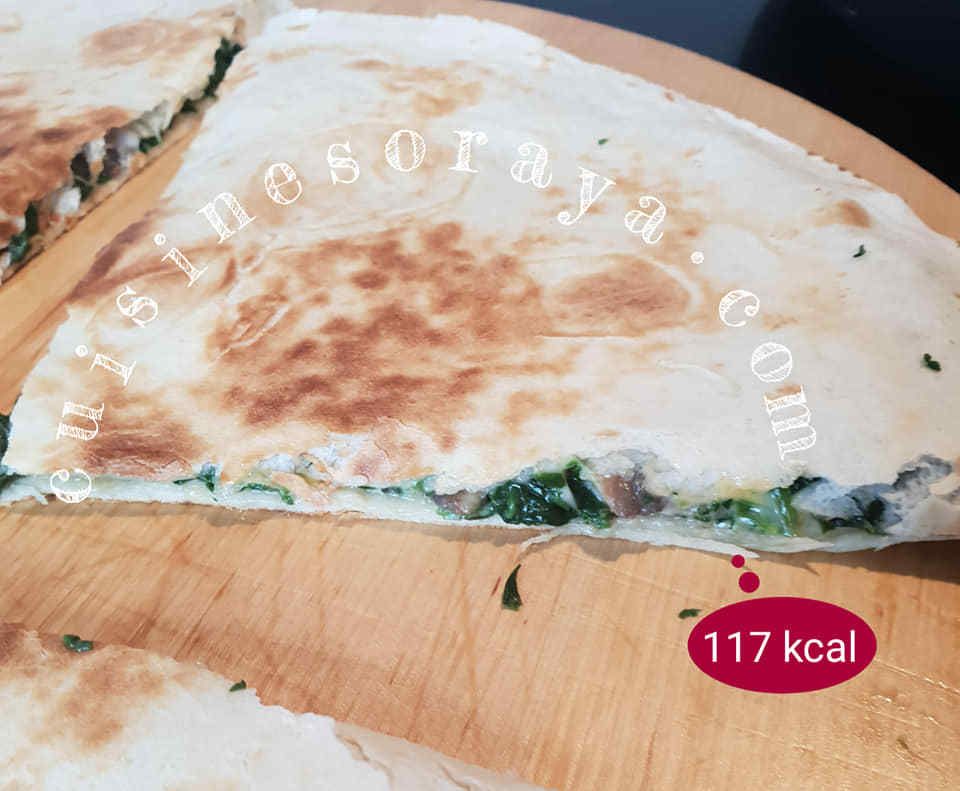 Galette aux épinards, champignons et fromage