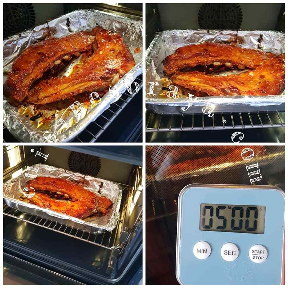 Poitrine d'agneau grillé fondante sauce aigre douce piquante