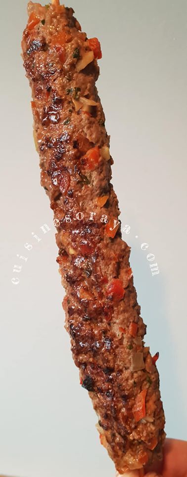 Brochettes de viande hachée aux légumes