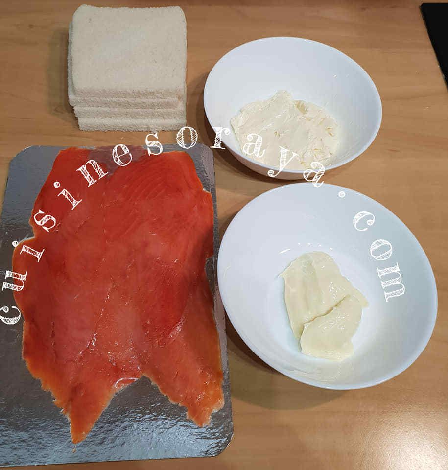 Rouleaux de saumon ou au poulet.