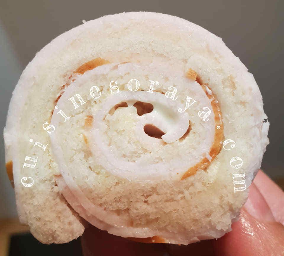 Rouleaux de saumon ou au poulet.