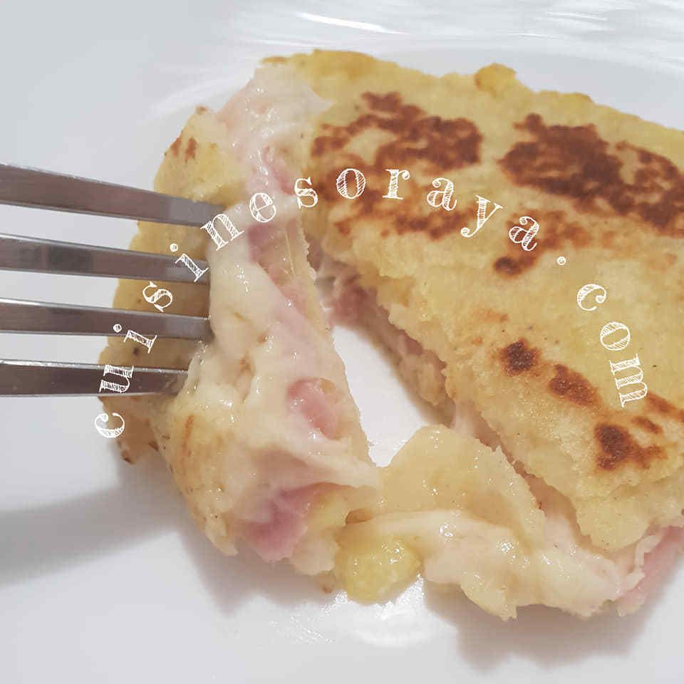 Galette de pomme de terre farcis au jambon de dinde-fromage