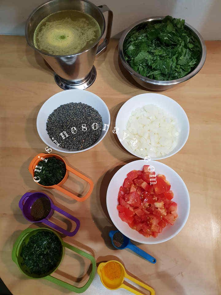 Curry de lentilles vertes aux épinards