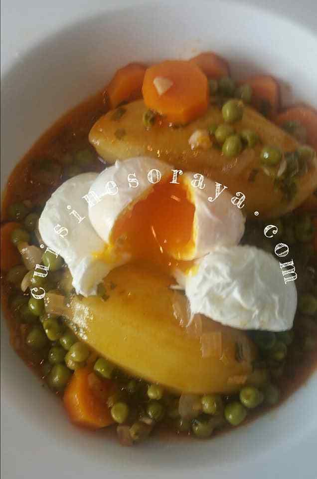 Mijoté de petits-pois- carottes - pommes de terre aux oeufs pochés
